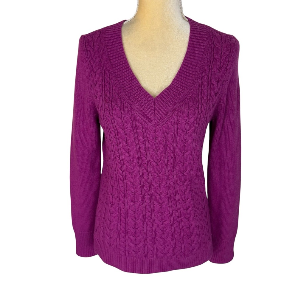 Talbots Pink Magenta V-Neck Long Sleeve Cable Knit Sweater Medium Petite